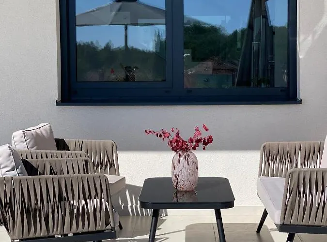 Valentina Vila Karigador